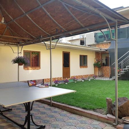 Casa Ala Aparthotel Cahul Bagian luar foto